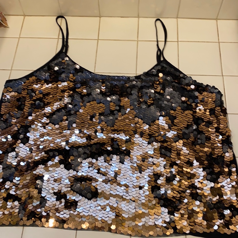 Soho top with decor black and gold size XL